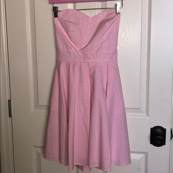 Lauren James seersucker pink dress - Picture 2 of 4